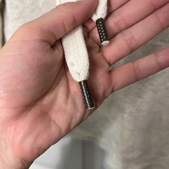 Miles(s) by Madewell Raw Hem Detail Sweatshirt-XS - Picture 9 of 10